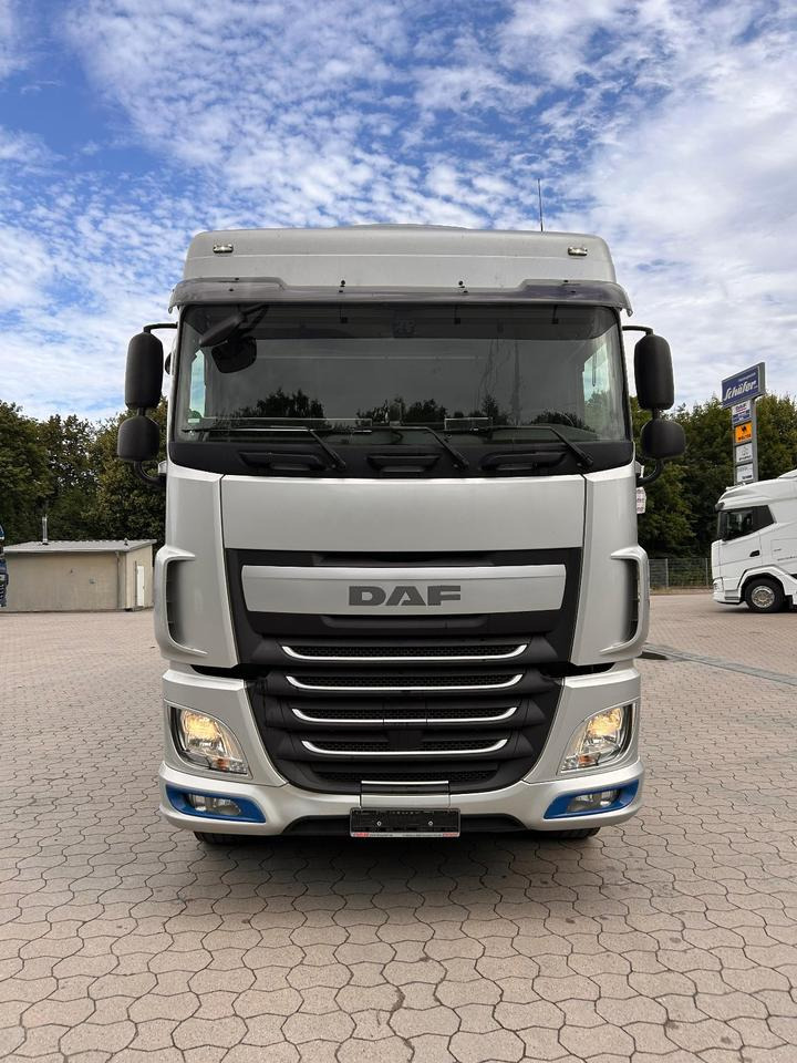 DAF DAF XF 460 FAN + MKG + 10mtr 2to + Lenkachse + EURO 6 - Бордови камион, Камион с кран: снимка 2 DAF DAF XF 460 FAN + MKG + 10mtr 2to + Lenkachse + EURO 6 - Бордови камион, Камион с кран: снимка 2