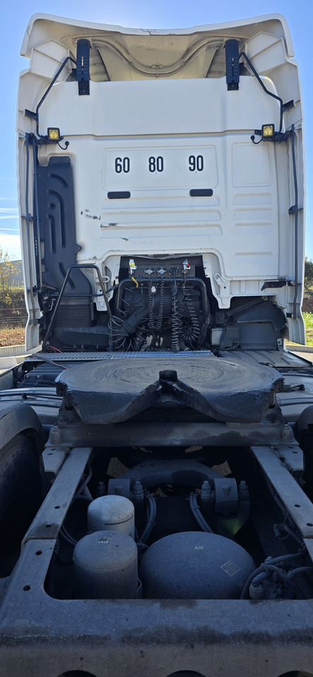 MAN TGX 18 500 - Влекач: снимка 2 MAN TGX 18 500 - Влекач: снимка 2