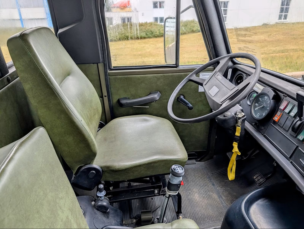 VOLVO N10 - Камион фургон: снимка 5 VOLVO N10 - Камион фургон: снимка 5