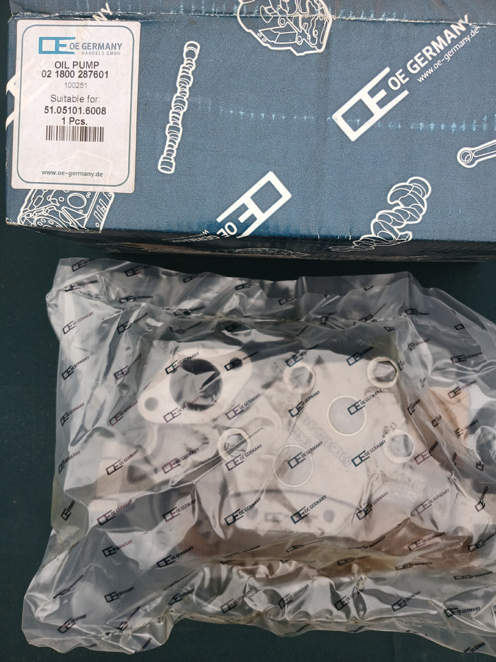 OE Germany Oilpump for MAN 0218002876008 - Двигател и части: снимка 1 OE Germany Oilpump for MAN 0218002876008 - Двигател и части: снимка 1