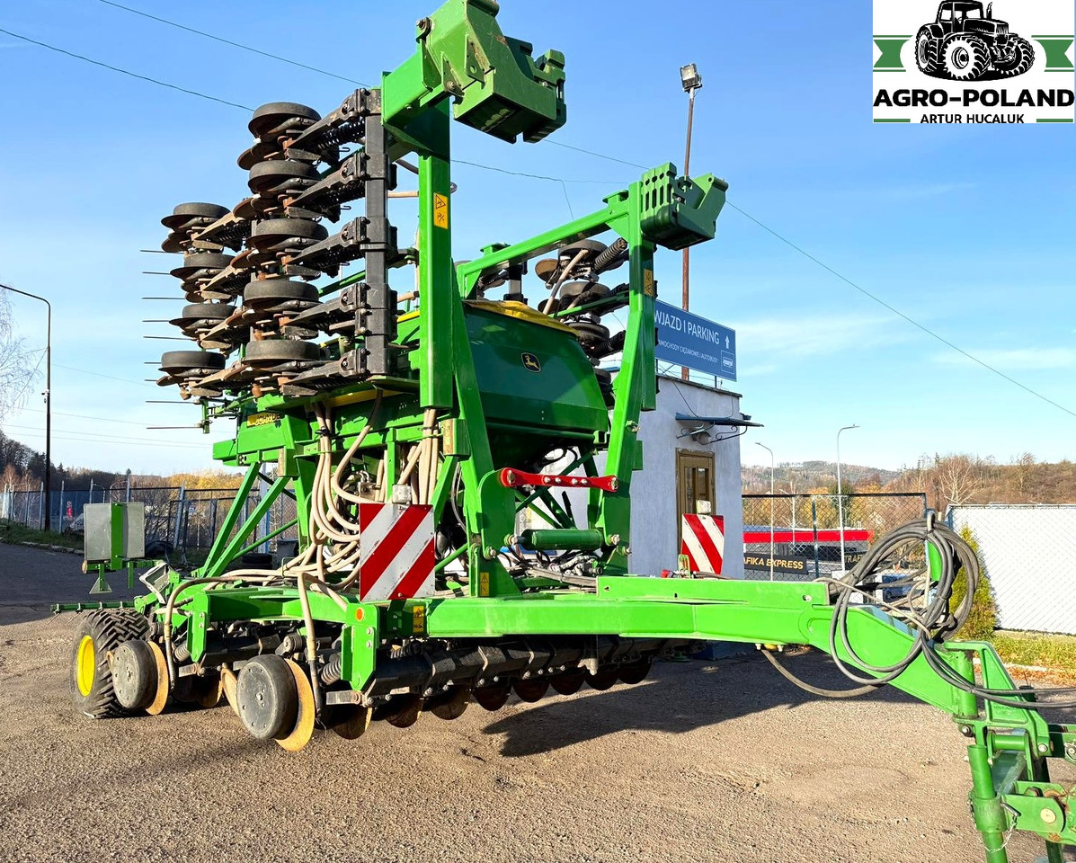 JOHN DEERE 750A - 2017 ROK - 6 M - 2649 H - GREENSTAR/ISOBUS - NOWSZY MODEL - Сеялка: снимка 2 JOHN DEERE 750A - 2017 ROK - 6 M - 2649 H - GREENSTAR/ISOBUS - NOWSZY MODEL - Сеялка: снимка 2