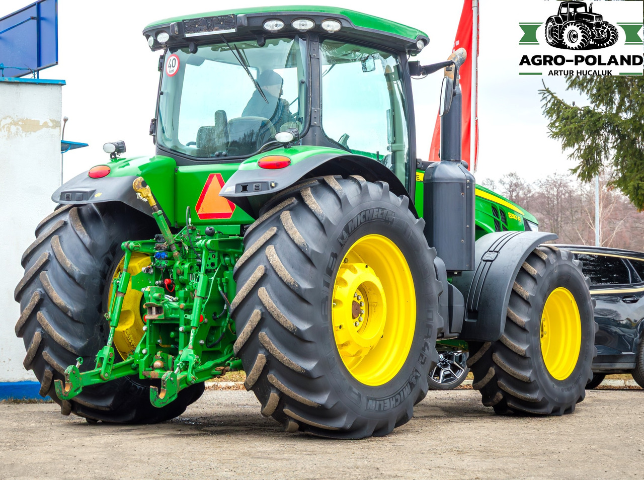 JOHN DEERE 8310 R - POWERSHIFT - 2012 ROK - GPS - AUTOTRAC - Трактор: снимка 3 JOHN DEERE 8310 R - POWERSHIFT - 2012 ROK - GPS - AUTOTRAC - Трактор: снимка 3
