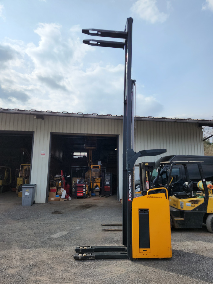 JUNGHEINRICH ESC 216z - Складова техника: снимка 5 JUNGHEINRICH ESC 216z - Складова техника: снимка 5