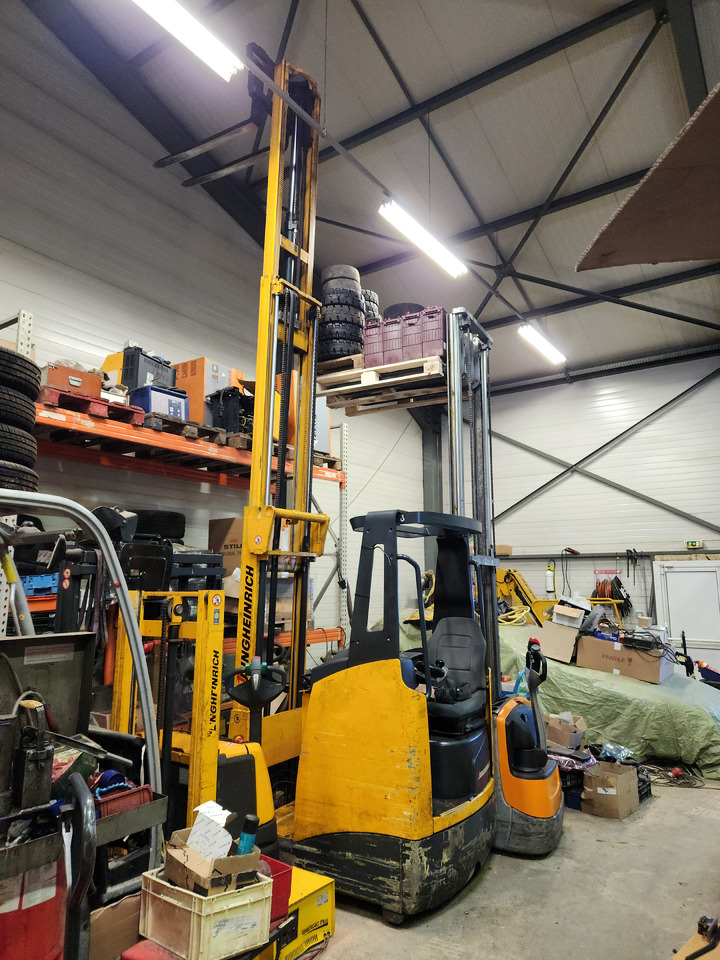 JUNGHEINRICH ETV112 - Страничен товарач: снимка 2 JUNGHEINRICH ETV112 - Страничен товарач: снимка 2