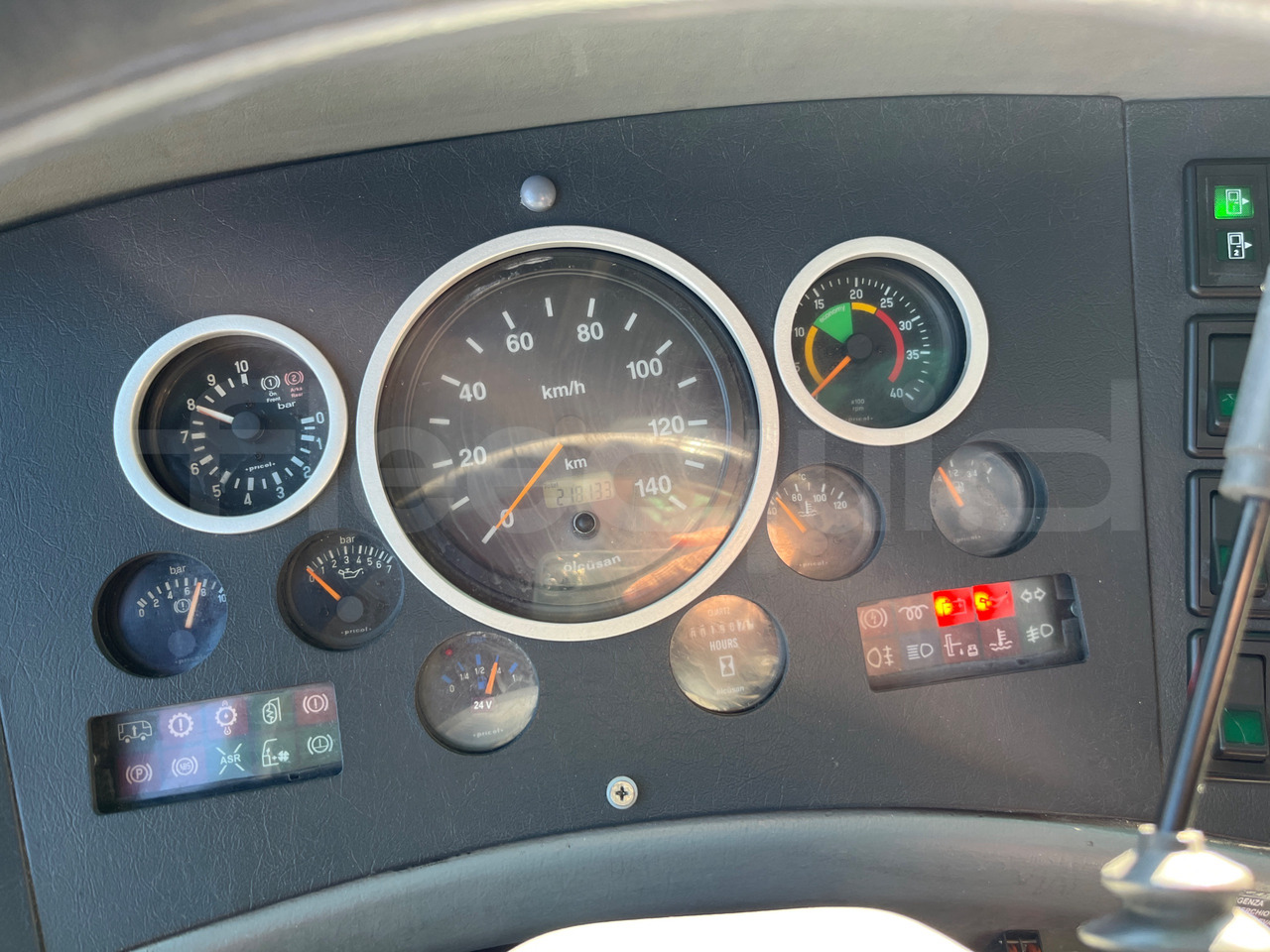 Bmc Sanayi Ticaret - Туристически автобус: снимка 3 Bmc Sanayi Ticaret - Туристически автобус: снимка 3