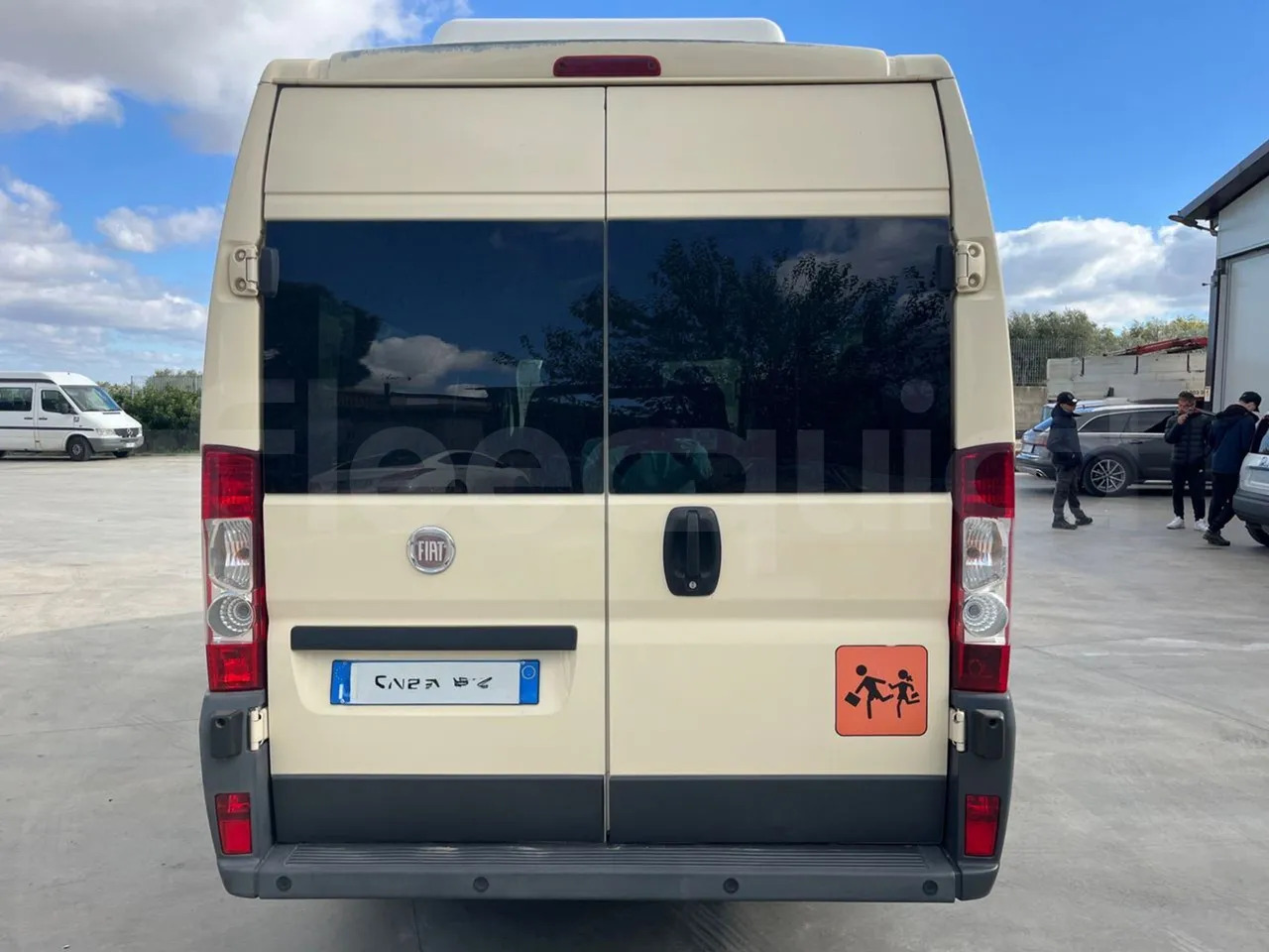 Fiat Ducato - Училищен автобус: снимка 5 Fiat Ducato - Училищен автобус: снимка 5