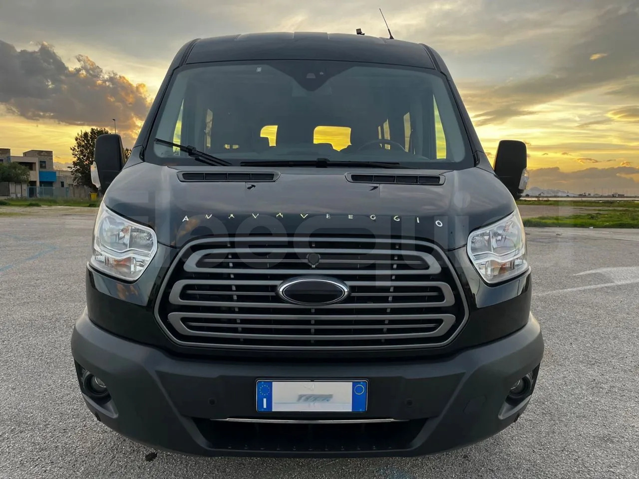 Ford Transit - Микробус, Пътнически бус: снимка 2 Ford Transit - Микробус, Пътнически бус: снимка 2