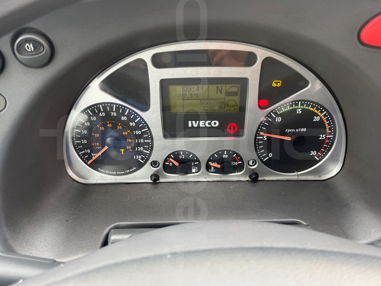 Irisbus Arway - Туристически автобус: снимка 3 Irisbus Arway - Туристически автобус: снимка 3