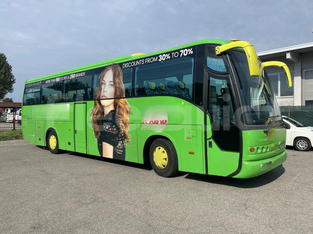 Irisbus Domino 2001 - Туристически автобус: снимка 1 Irisbus Domino 2001 - Туристически автобус: снимка 1