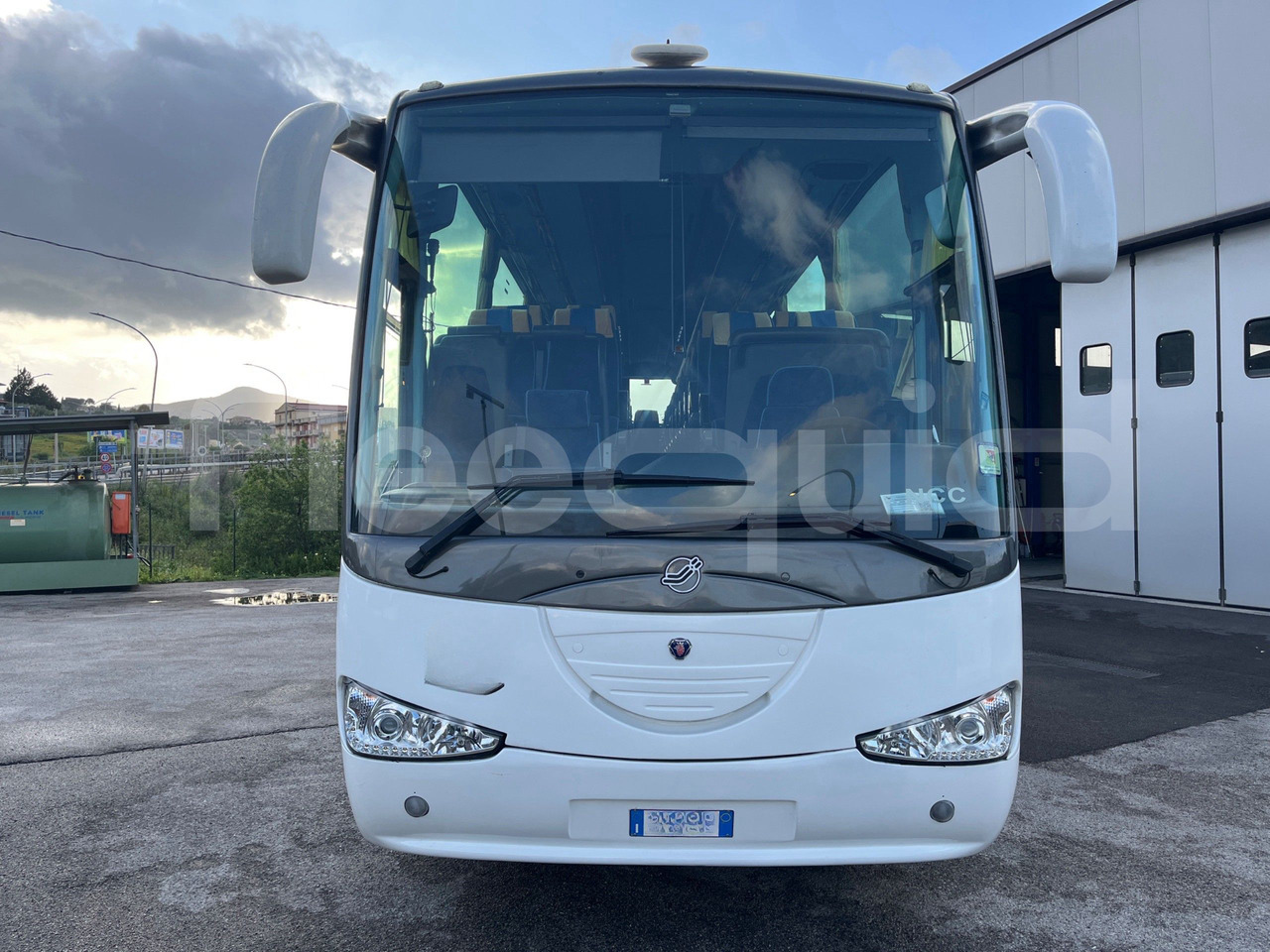 Irizar Scania Century - Туристически автобус: снимка 2 Irizar Scania Century - Туристически автобус: снимка 2