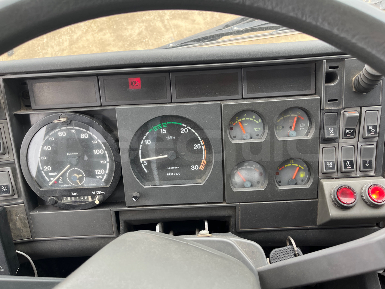 Iveco 380 - Туристически автобус: снимка 3 Iveco 380 - Туристически автобус: снимка 3