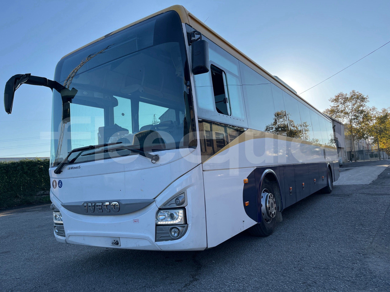 Iveco Crossway - Междуградски автобус: снимка 4 Iveco Crossway - Междуградски автобус: снимка 4
