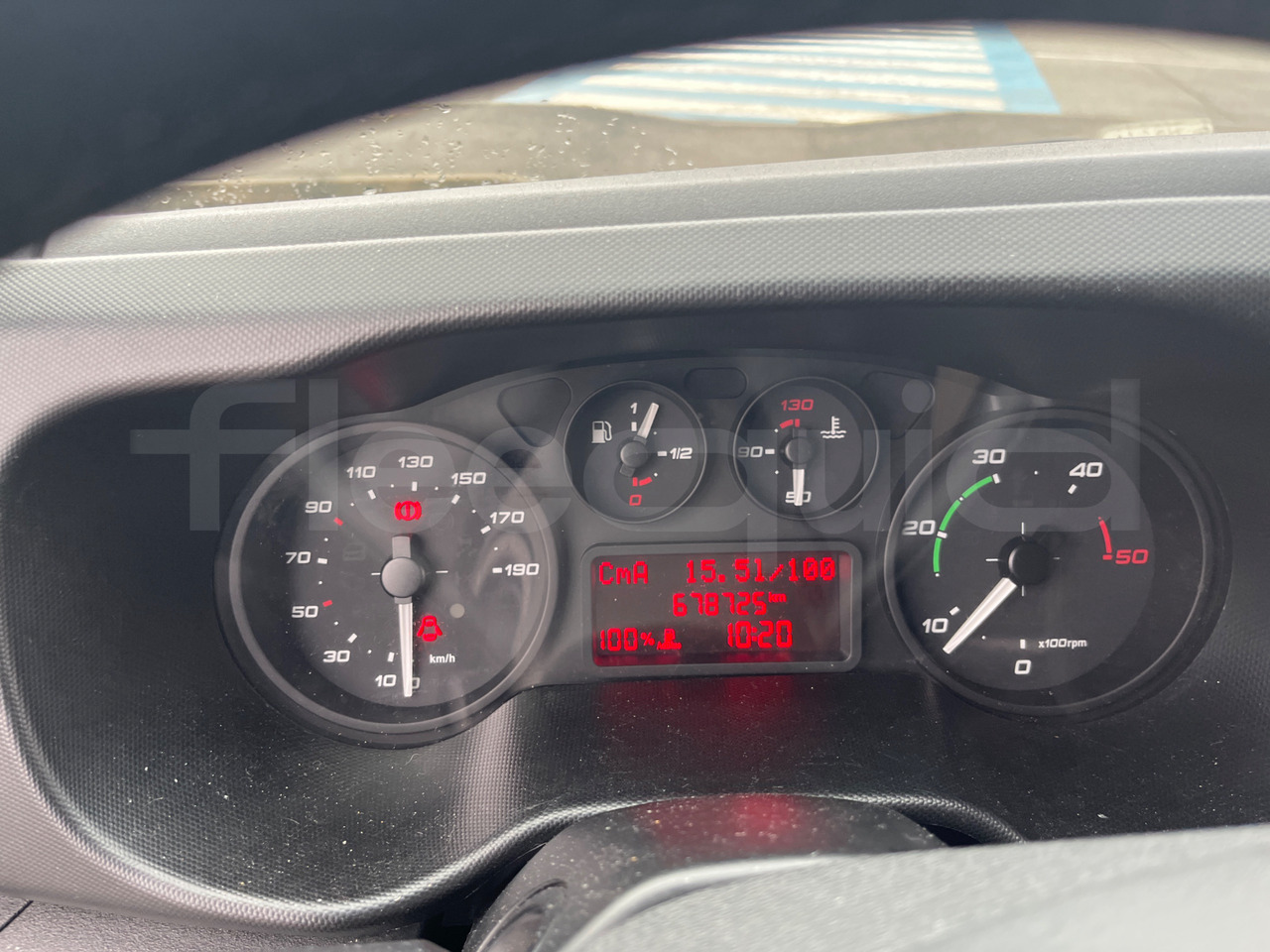 Iveco Daily - Междуградски автобус: снимка 3 Iveco Daily - Междуградски автобус: снимка 3