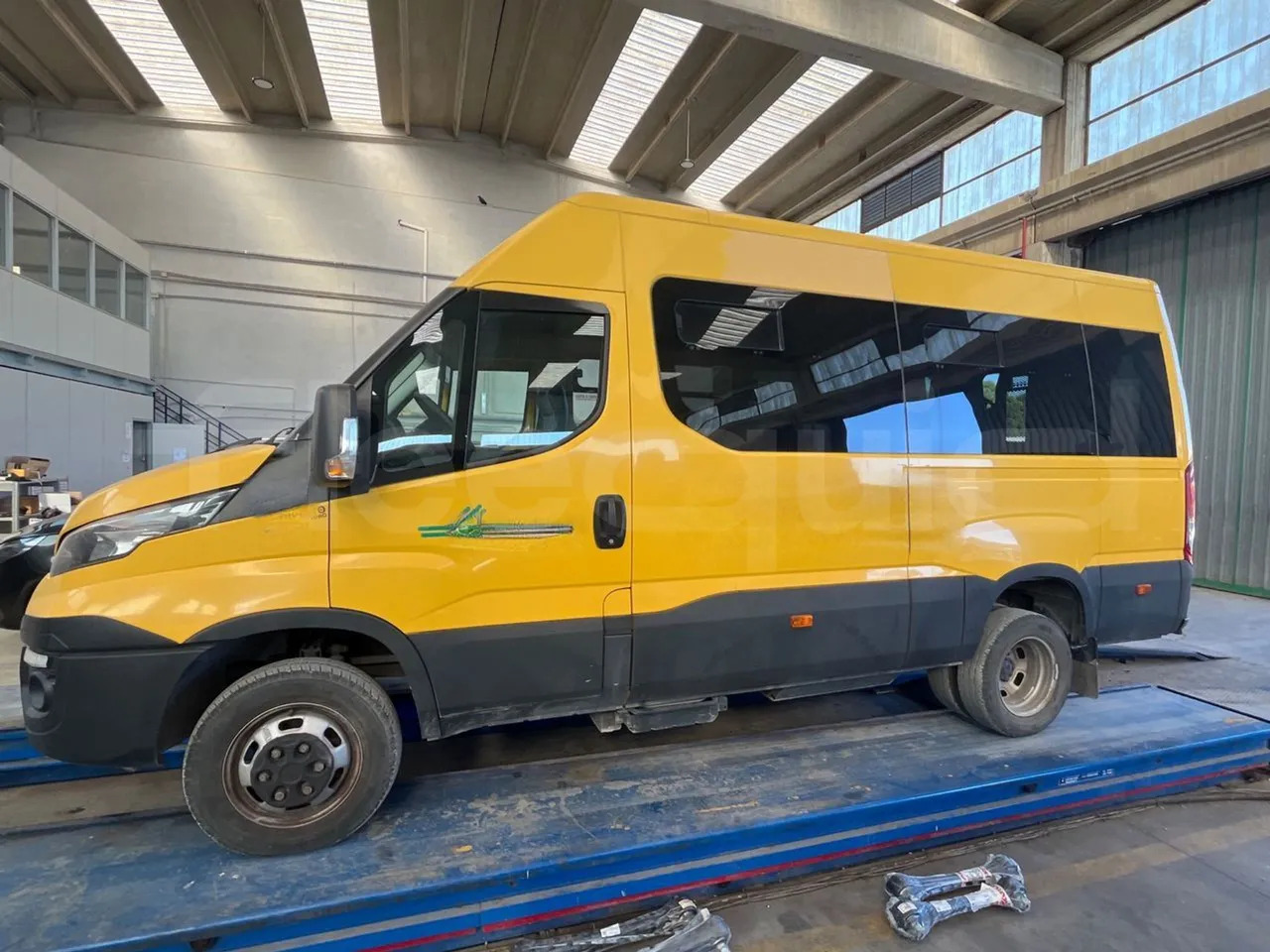 Iveco Daily - Училищен автобус: снимка 5 Iveco Daily - Училищен автобус: снимка 5