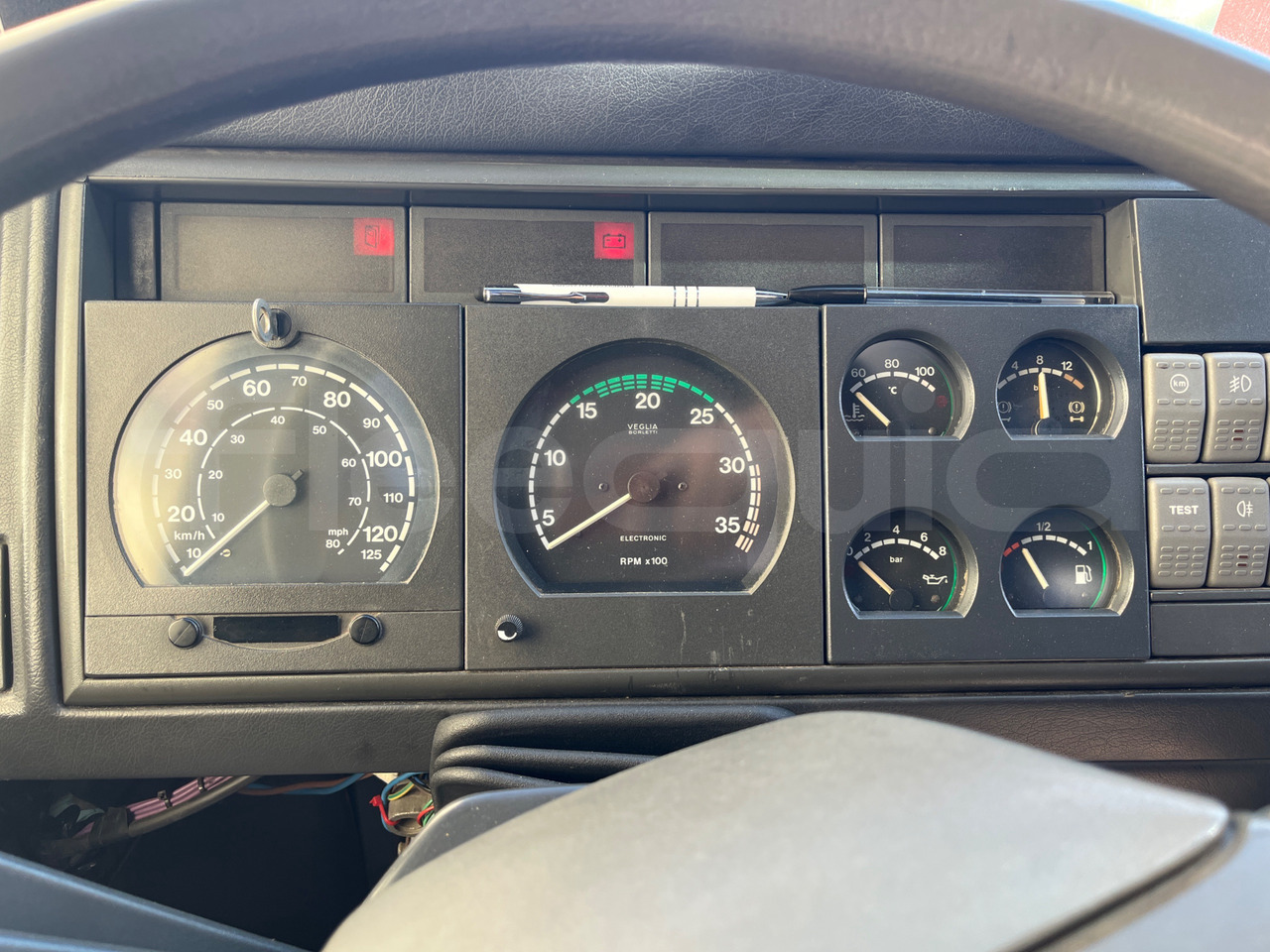 Iveco E24 - Туристически автобус: снимка 3 Iveco E24 - Туристически автобус: снимка 3