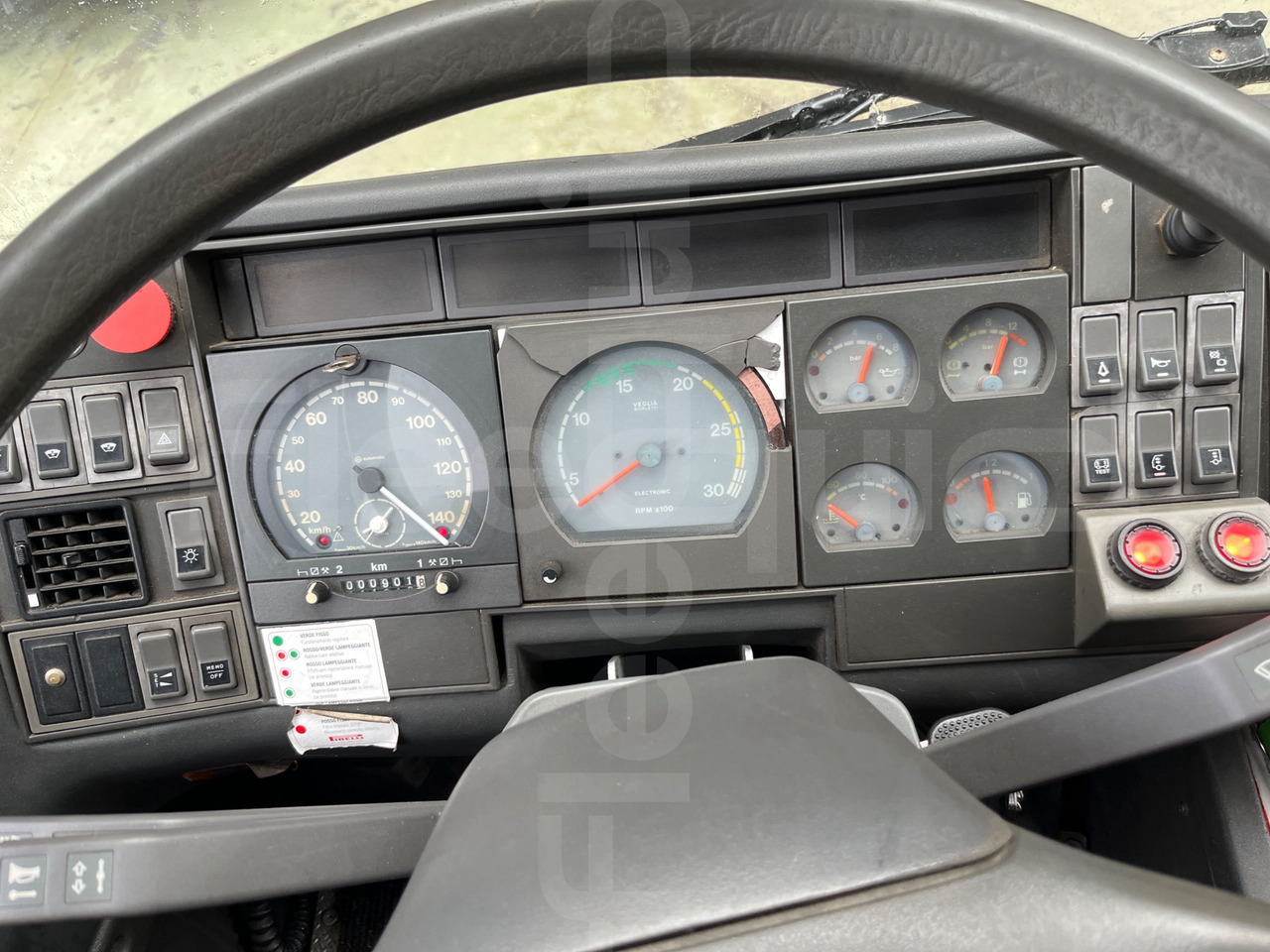 Iveco Euroclass - Туристически автобус: снимка 3 Iveco Euroclass - Туристически автобус: снимка 3