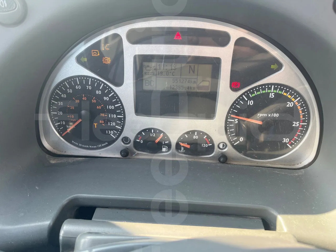 Iveco Evadys - Туристически автобус: снимка 3 Iveco Evadys - Туристически автобус: снимка 3