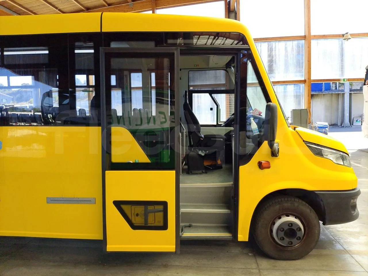 Лизинг на  Iveco Indcar Iveco Indcar: снимка 13