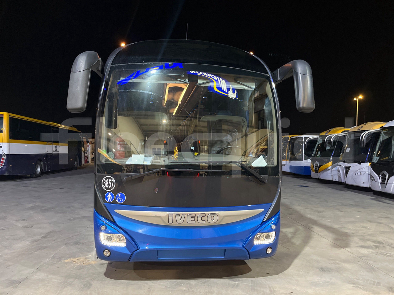 Iveco Magelys - Туристически автобус: снимка 2 Iveco Magelys - Туристически автобус: снимка 2