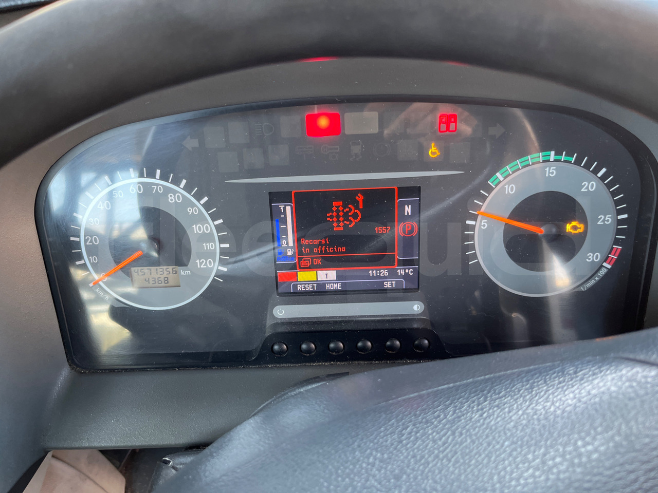 Mercedes-Benz Citaro - Градски автобус: снимка 3 Mercedes-Benz Citaro - Градски автобус: снимка 3