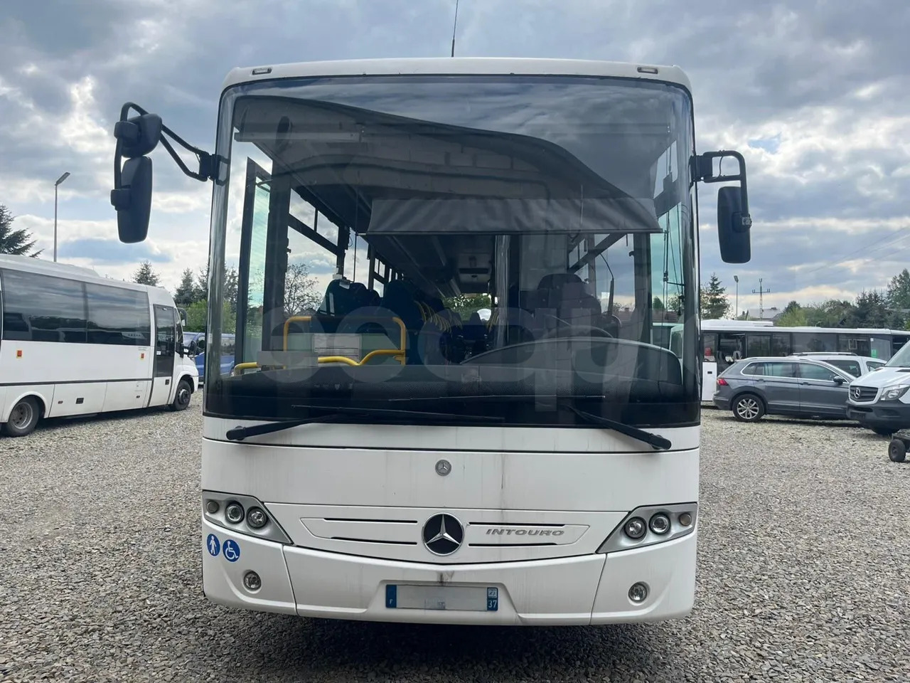 Mercedes-Benz Intouro - Междуградски автобус: снимка 1 Mercedes-Benz Intouro - Междуградски автобус: снимка 1