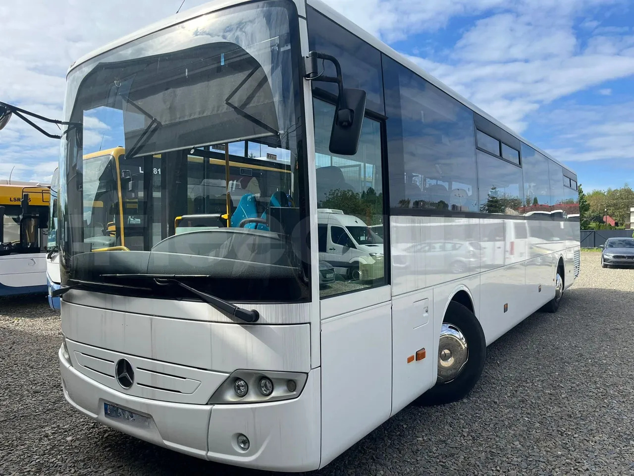 Mercedes-Benz Intouro - Междуградски автобус: снимка 3 Mercedes-Benz Intouro - Междуградски автобус: снимка 3