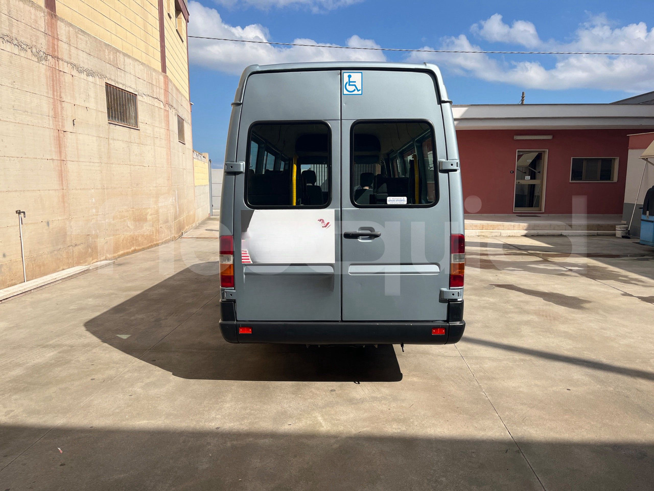 Mercedes-Benz Sprinter - Микробус, Пътнически бус: снимка 5 Mercedes-Benz Sprinter - Микробус, Пътнически бус: снимка 5