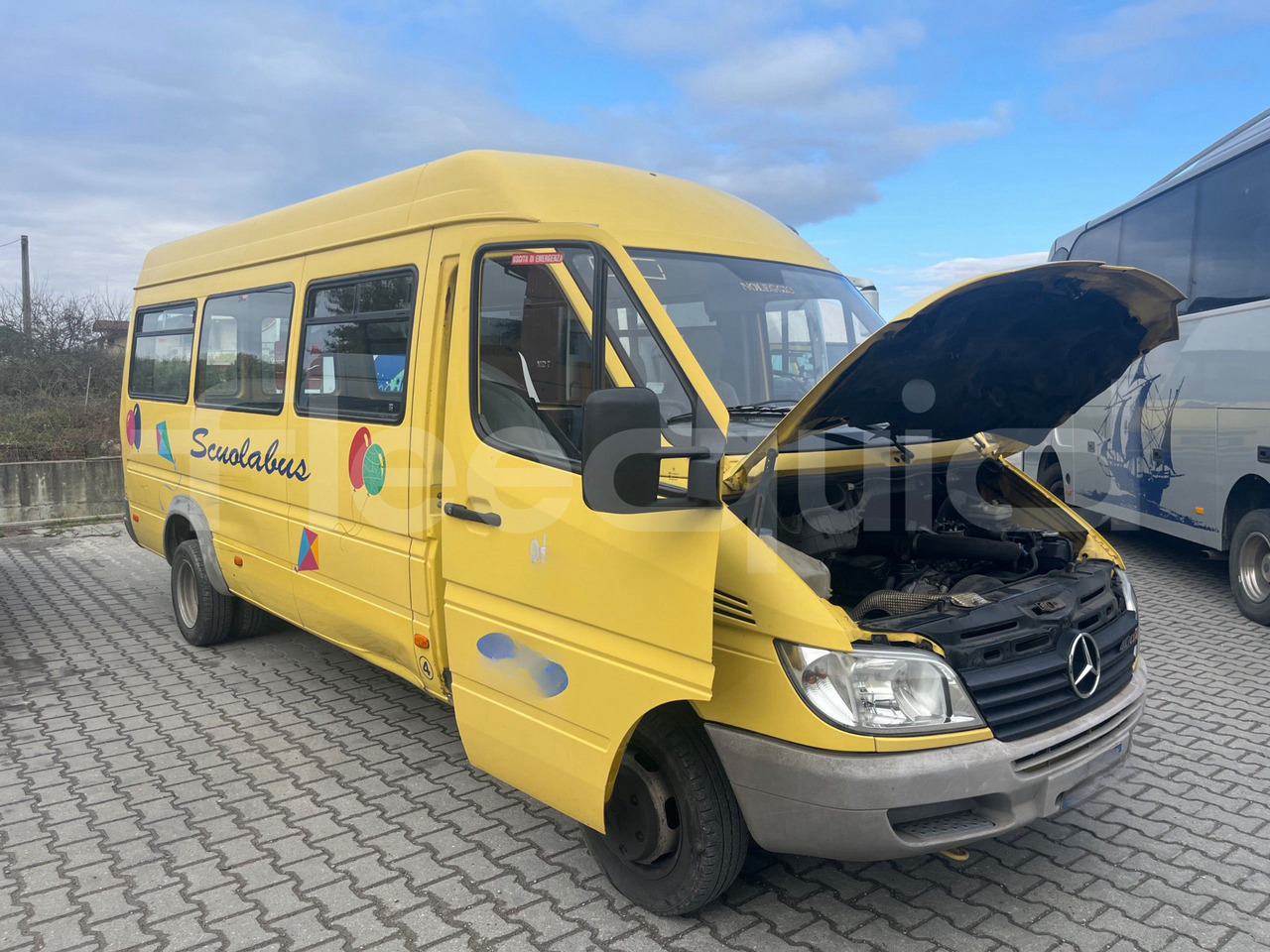 Mercedes-Benz Sprinter - Училищен автобус: снимка 1 Mercedes-Benz Sprinter - Училищен автобус: снимка 1