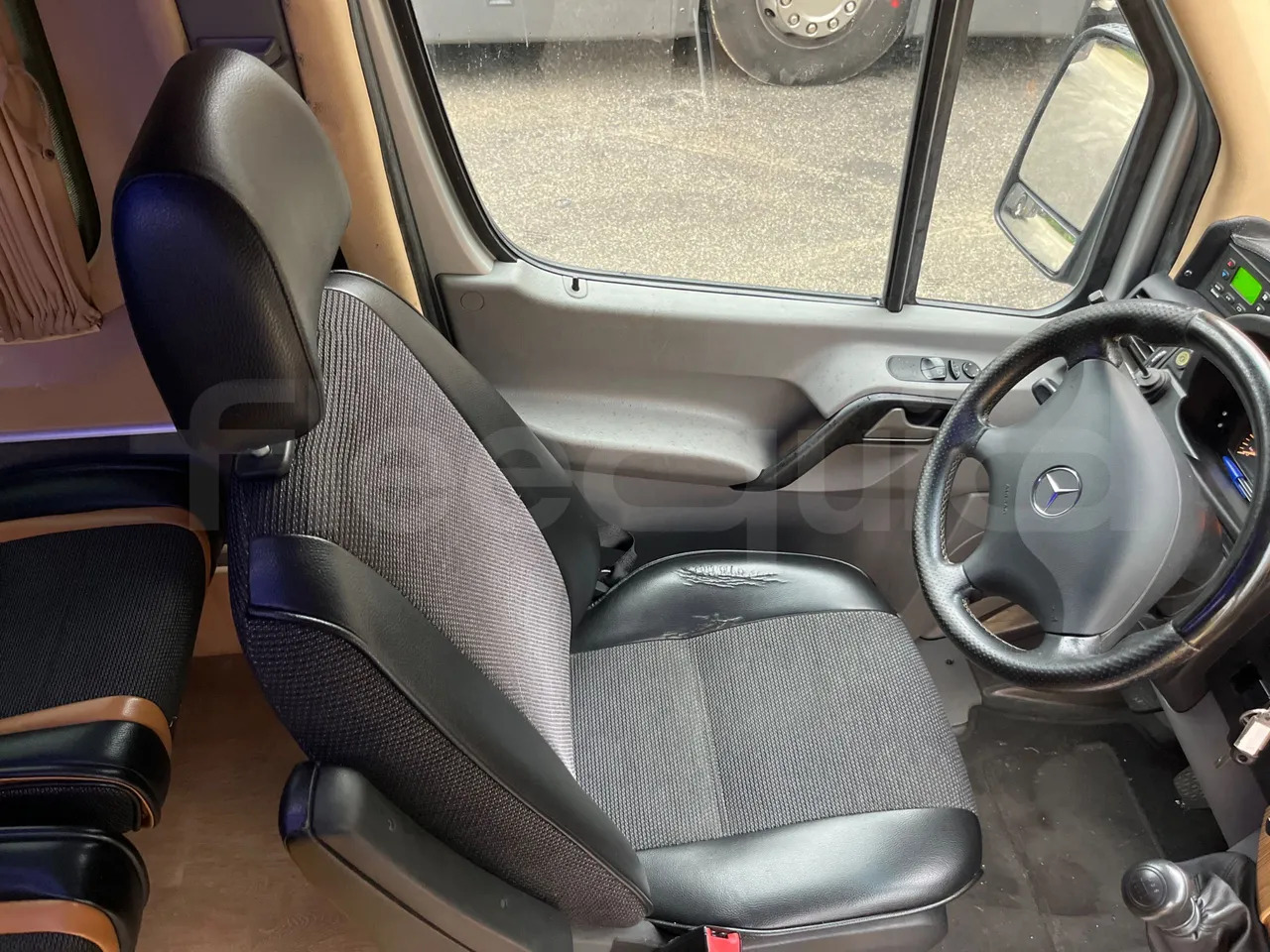 Лизинг на  Mercedes-Benz Sprinter Mercedes-Benz Sprinter: снимка 17