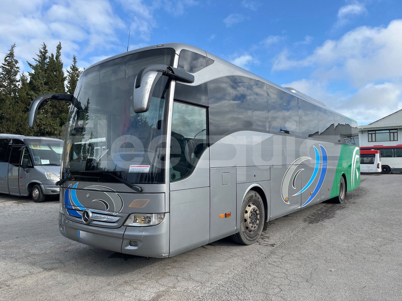 Mercedes-Benz Tourismo - Туристически автобус: снимка 4 Mercedes-Benz Tourismo - Туристически автобус: снимка 4
