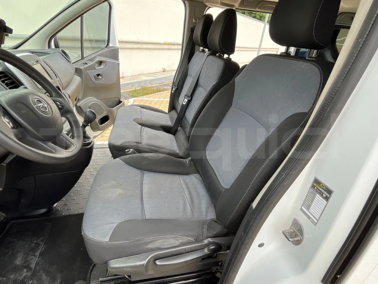 Междуградски автобус Opel Vivaro - B: снимка 17 Междуградски автобус Opel Vivaro - B: снимка 17