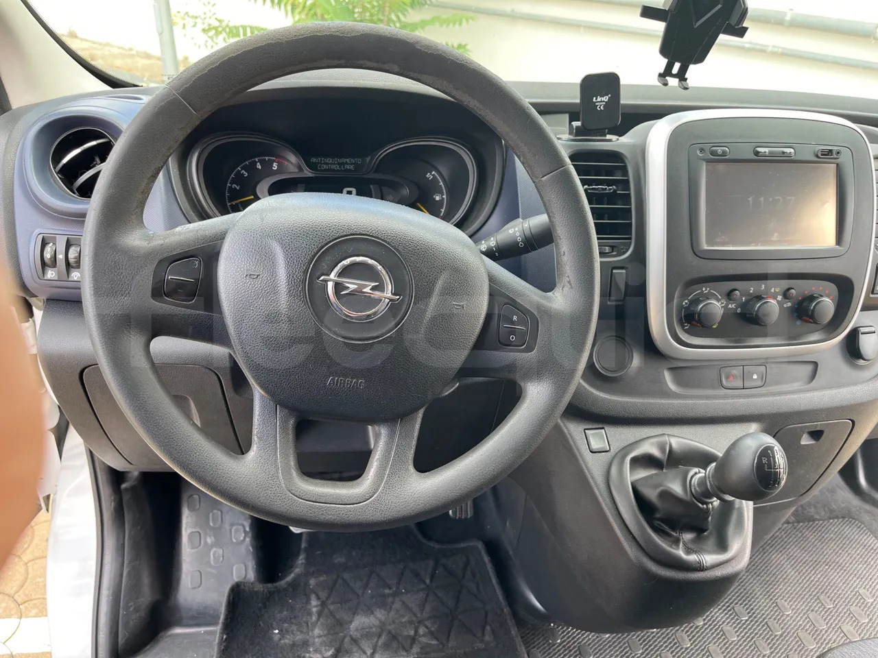 Междуградски автобус Opel Vivaro - B: снимка 20 Междуградски автобус Opel Vivaro - B: снимка 20