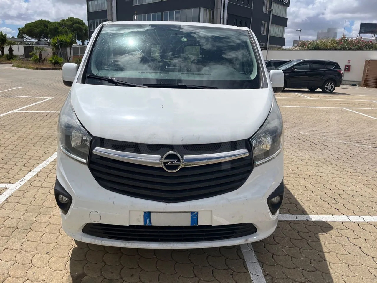 Opel Vivaro - B - Микробус, Пътнически бус: снимка 2 Opel Vivaro - B - Микробус, Пътнически бус: снимка 2