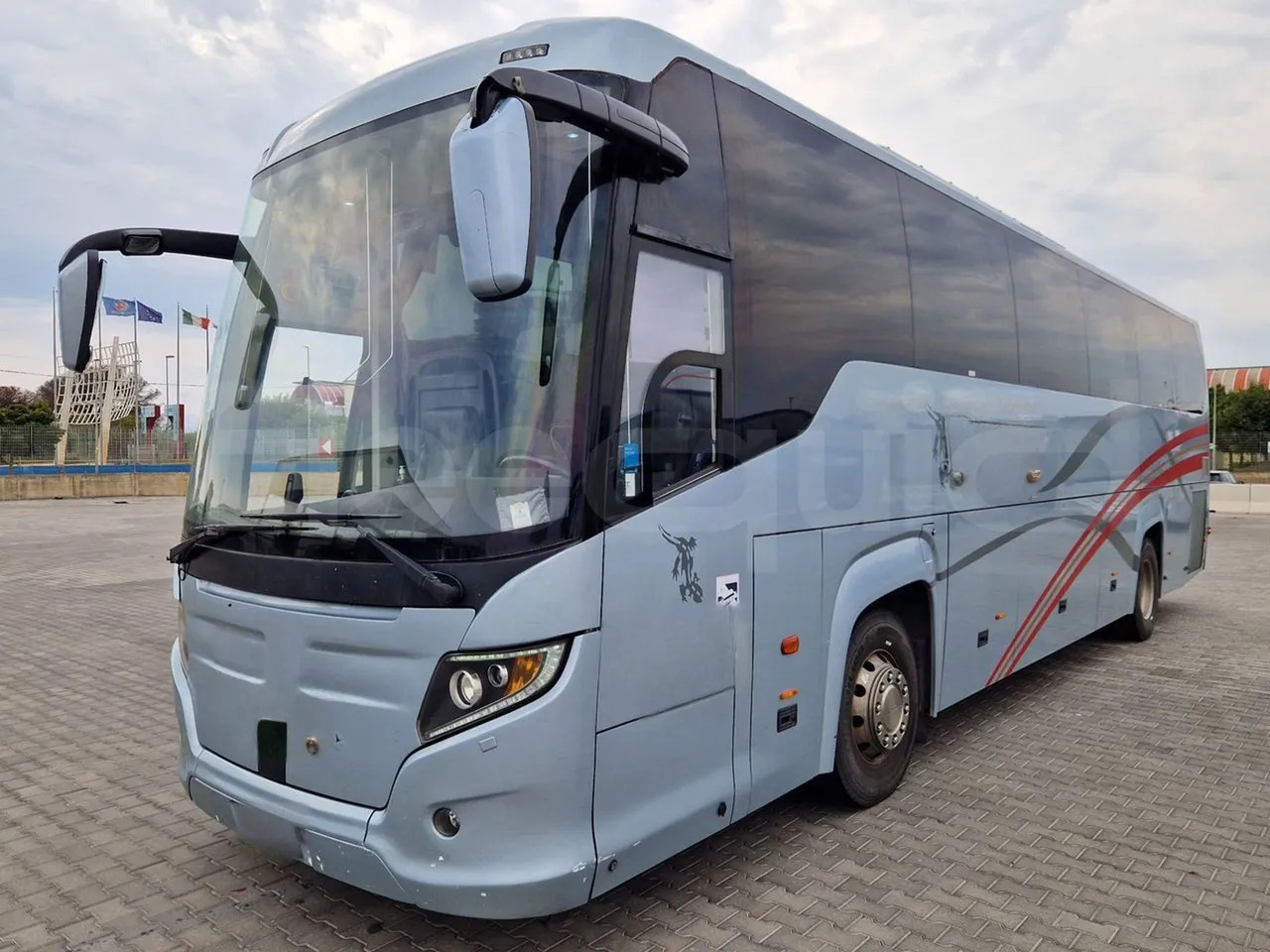 Scania Touring HD - Туристически автобус: снимка 4 Scania Touring HD - Туристически автобус: снимка 4
