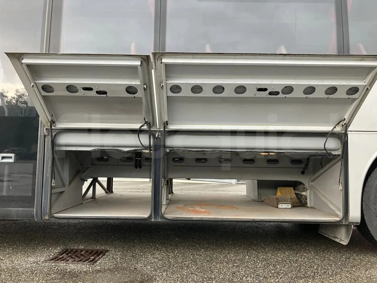 Междуградски автобус Setra S417: снимка 10 Междуградски автобус Setra S417: снимка 10