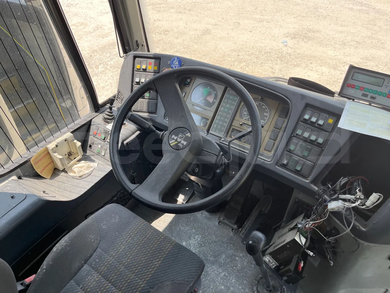 Междуградски автобус Temsa Safari: снимка 9