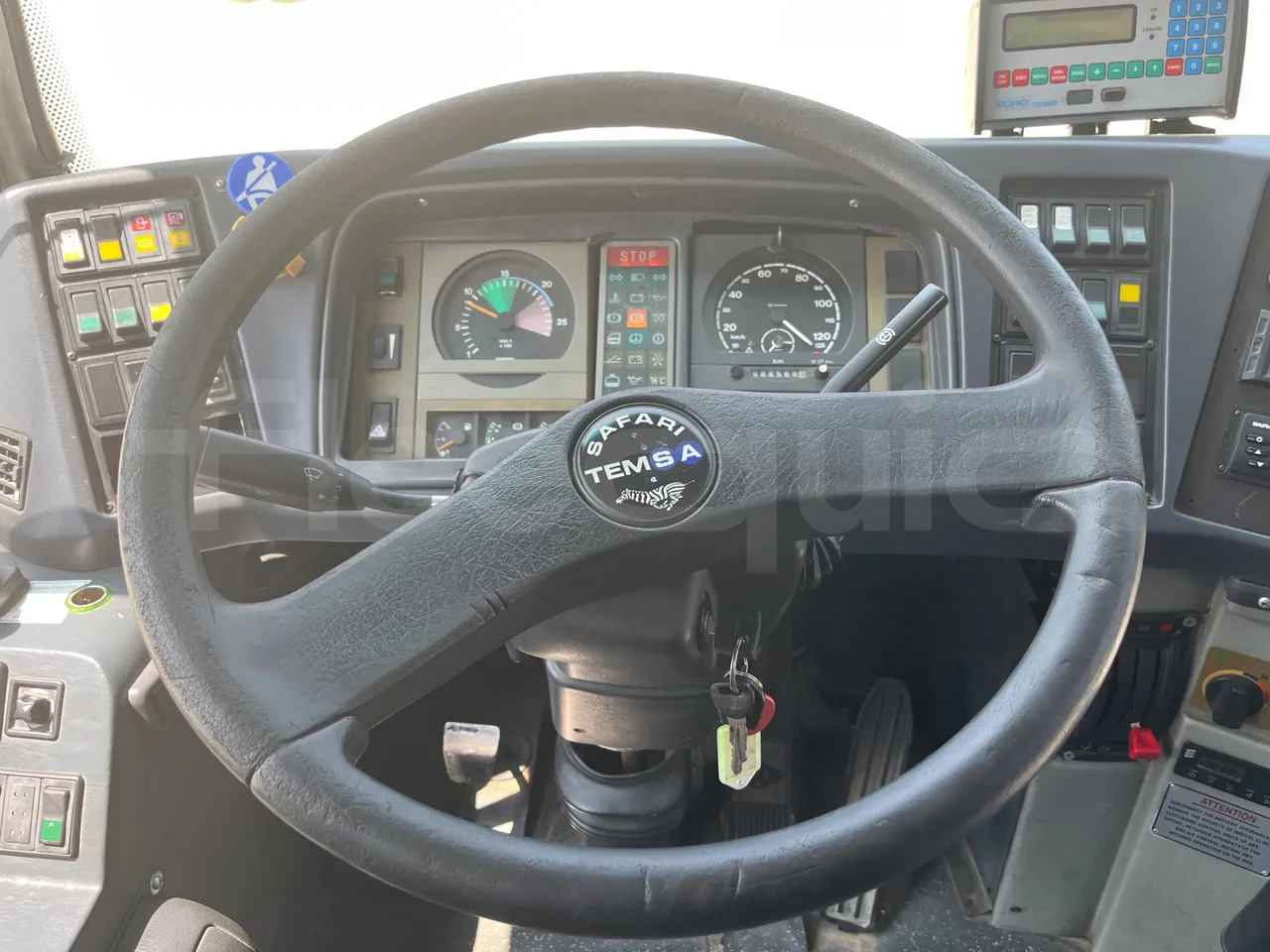 Междуградски автобус Temsa Safari: снимка 19