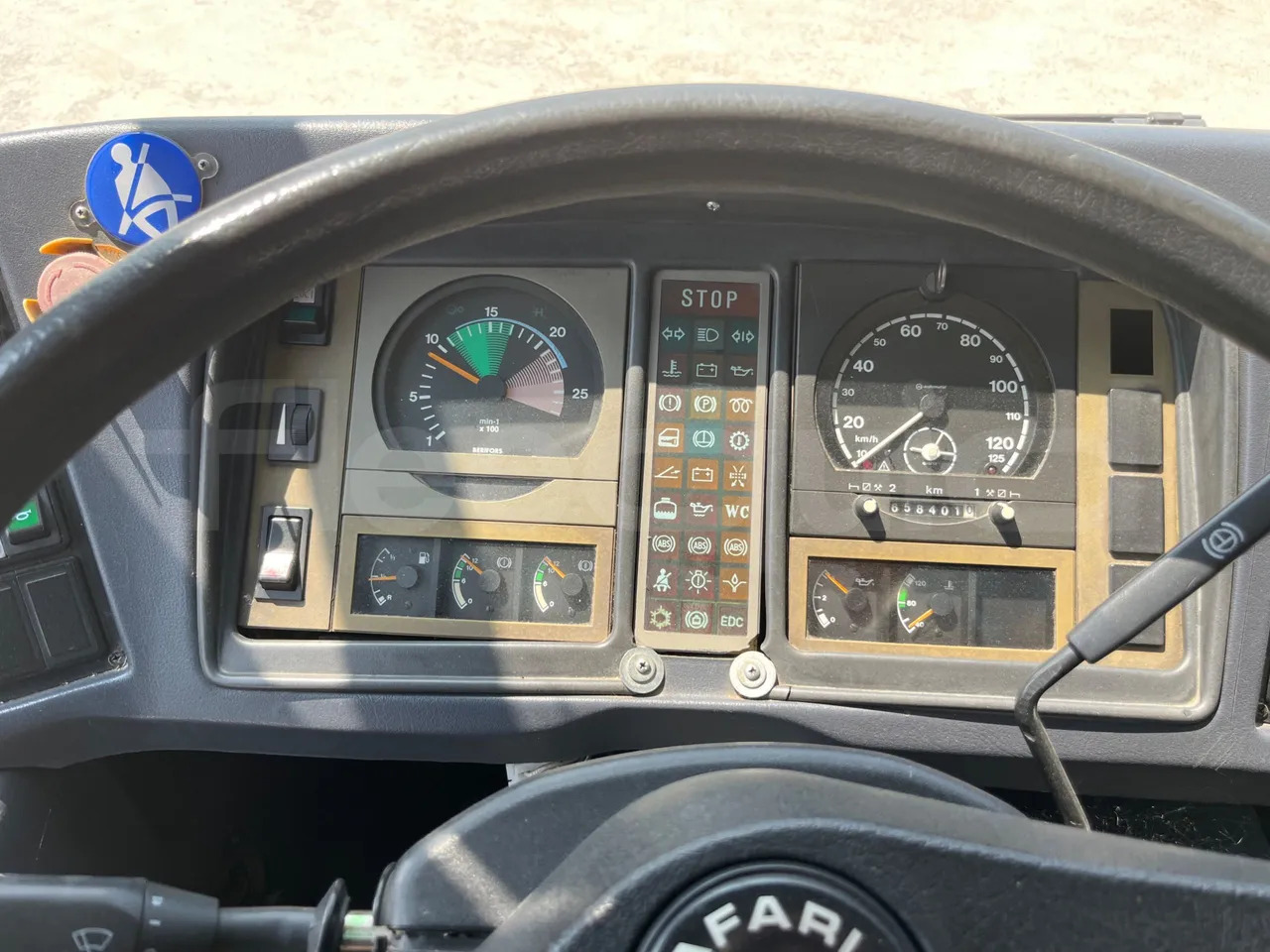 Temsa Safari - Междуградски автобус: снимка 3 Temsa Safari - Междуградски автобус: снимка 3