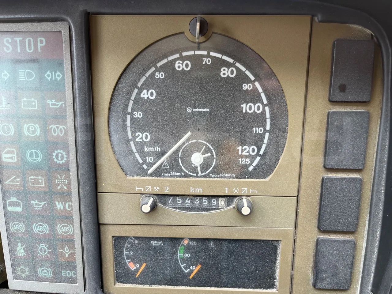 Междуградски автобус Temsa Safari: снимка 11