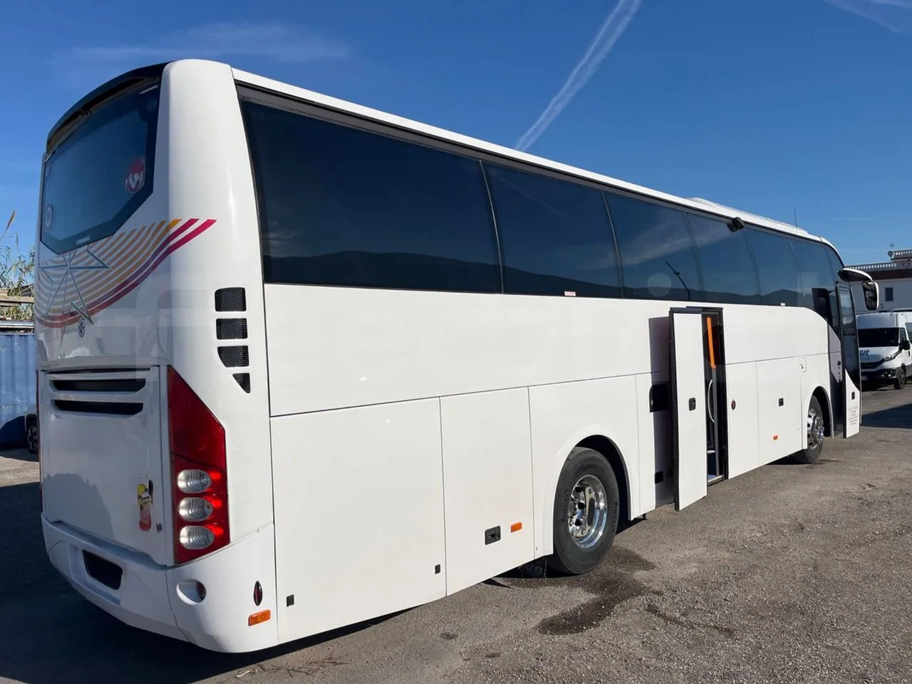 Туристически автобус Volvo 9700: снимка 10