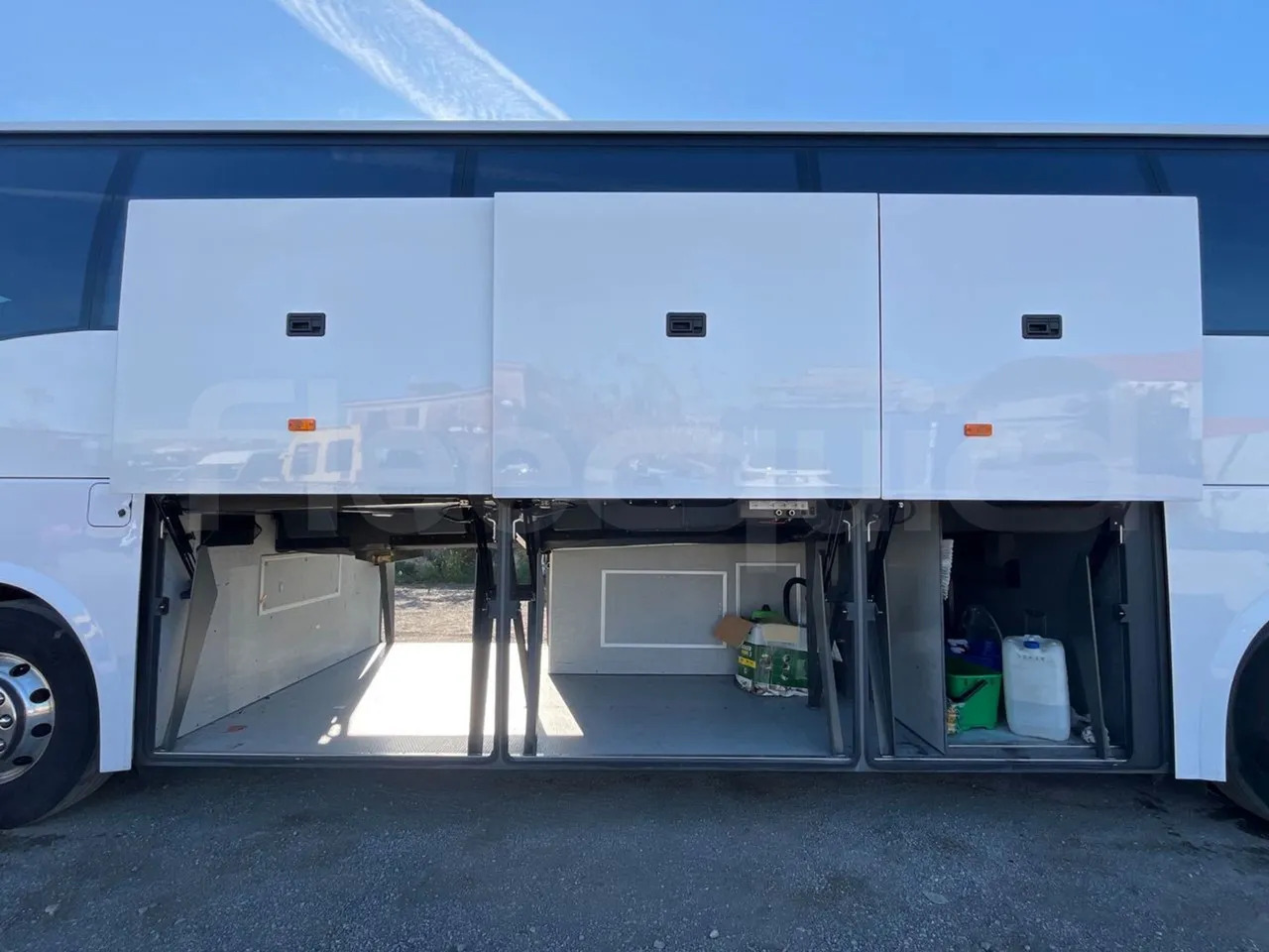 Туристически автобус Volvo 9700: снимка 7