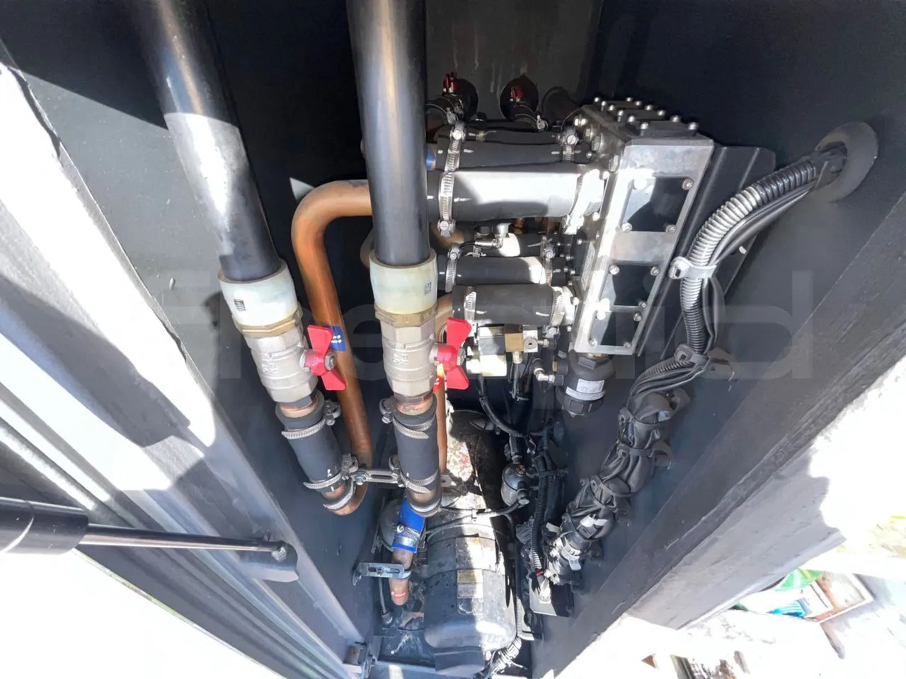 Туристически автобус Volvo 9700: снимка 20