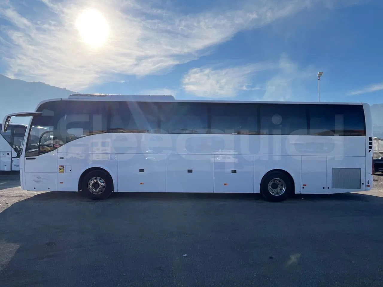 Туристически автобус Volvo 9700: снимка 6