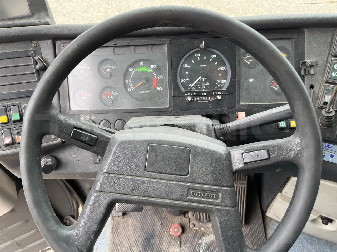 Volvo B12 - Туристически автобус: снимка 3 Volvo B12 - Туристически автобус: снимка 3