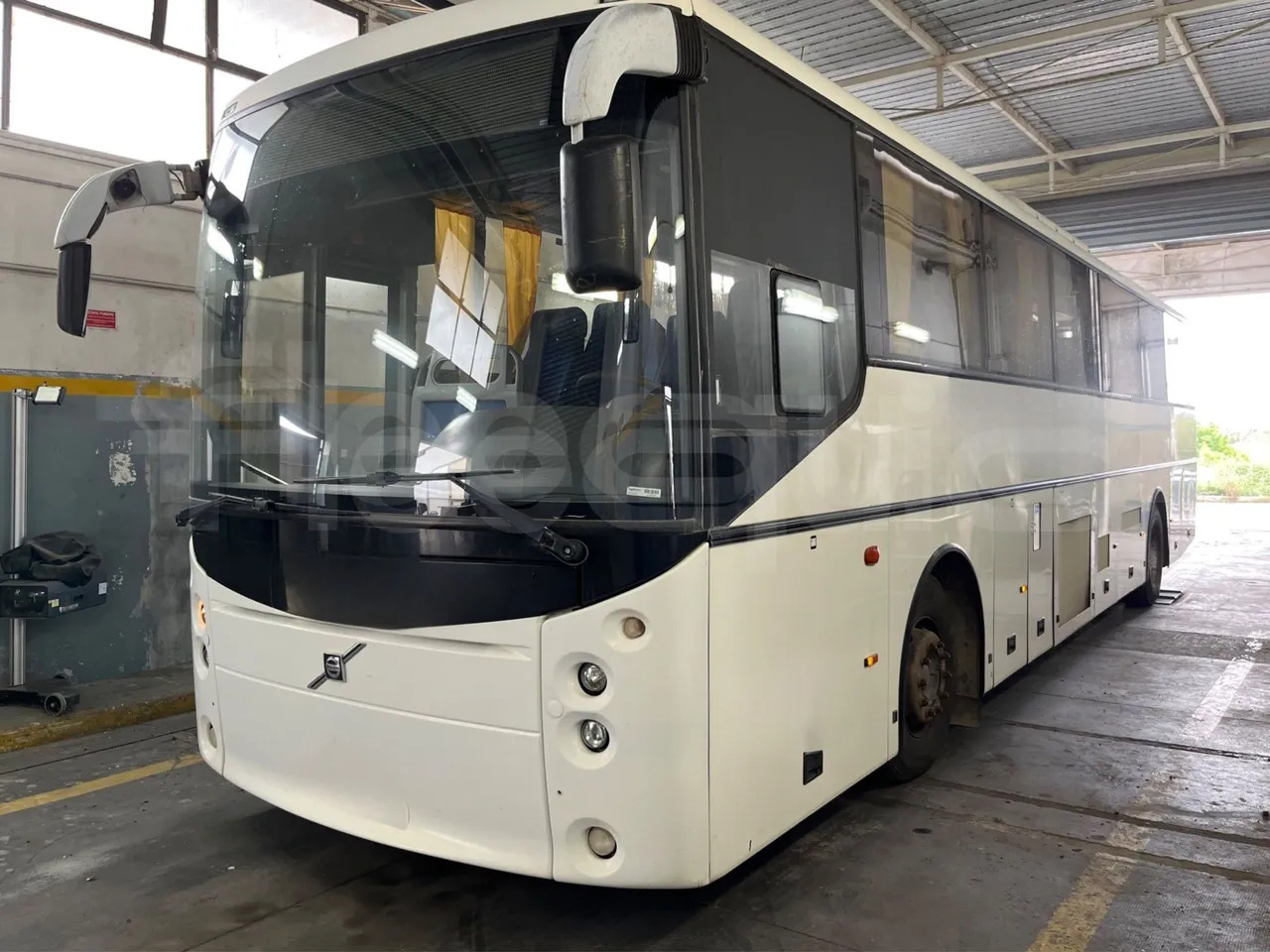 Volvo B12 - Туристически автобус: снимка 4 Volvo B12 - Туристически автобус: снимка 4