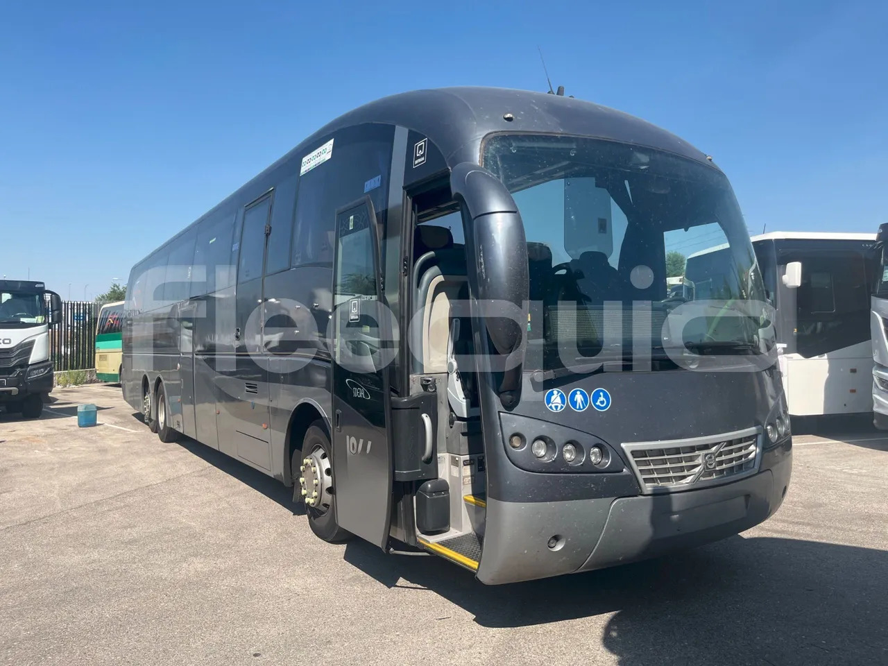 Volvo B12B - Туристически автобус: снимка 1 Volvo B12B - Туристически автобус: снимка 1