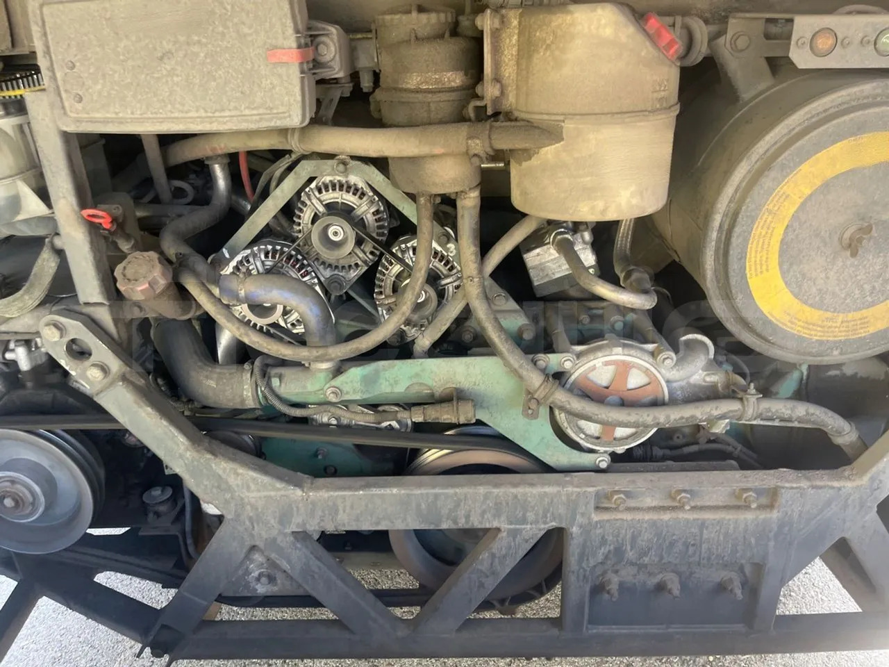 Volvo B12B - Туристически автобус: снимка 5 Volvo B12B - Туристически автобус: снимка 5