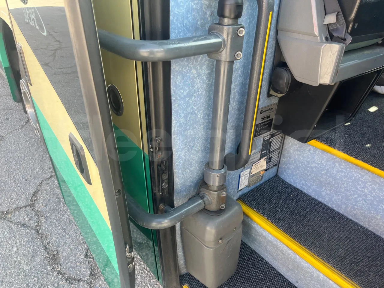 Туристически автобус Volvo B12BER: снимка 13 Туристически автобус Volvo B12BER: снимка 13