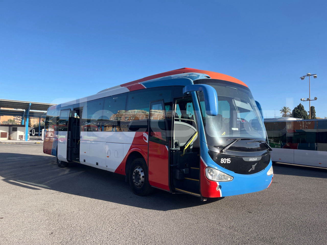Volvo B9 - Туристически автобус: снимка 1 Volvo B9 - Туристически автобус: снимка 1