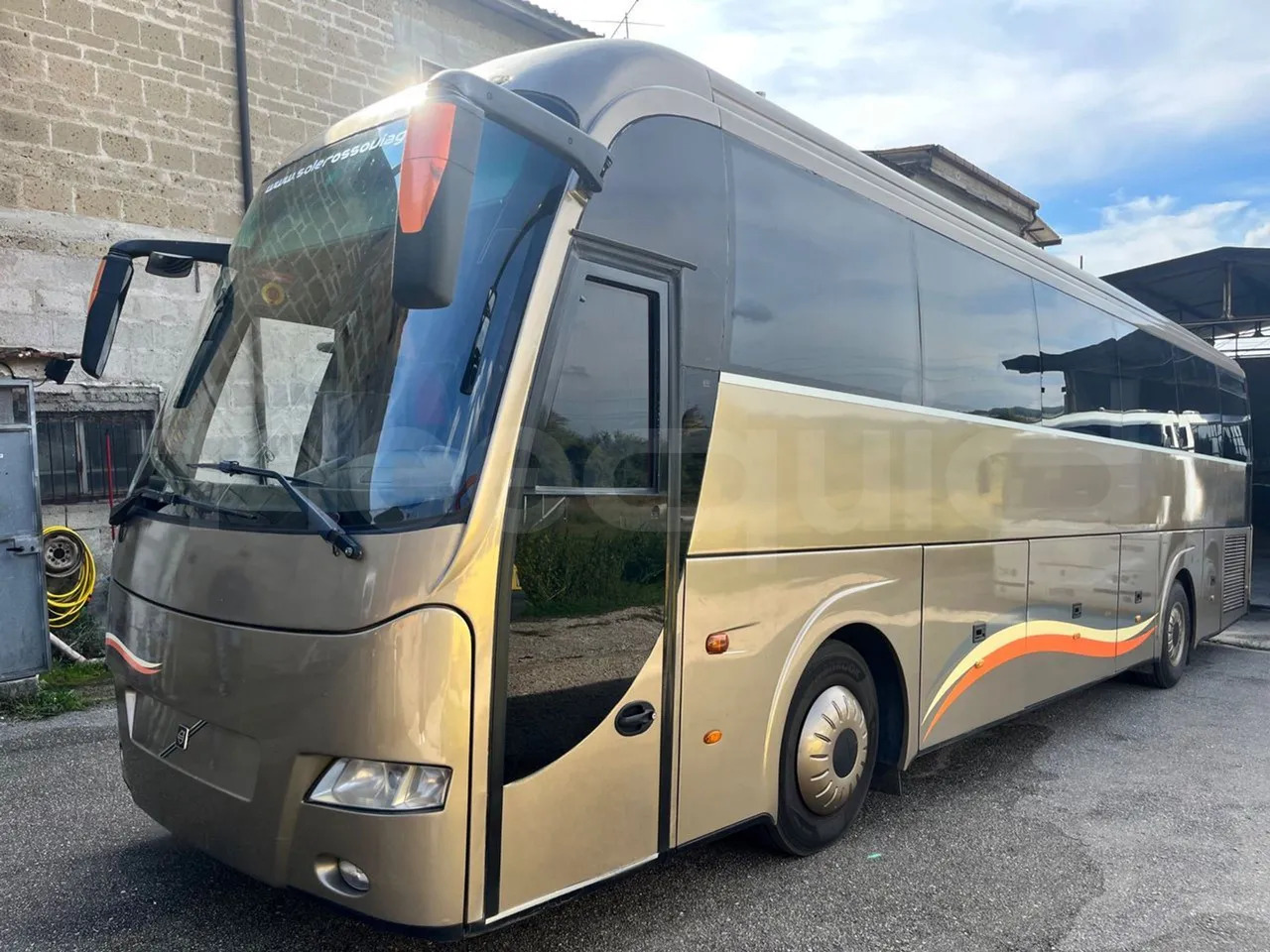 Volvo Barbi Genesis - Туристически автобус: снимка 4 Volvo Barbi Genesis - Туристически автобус: снимка 4